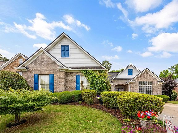 2nd image of 23094 Piney Creek Dr