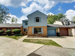 6543 Benjamin Franklin Dr, Englewood, OH 45322