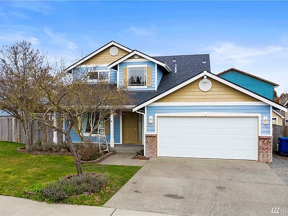 A Great home that is located in a wonderful community with parks, sidewalks and it is located on a corner lot that backs to a cul-de-sac
