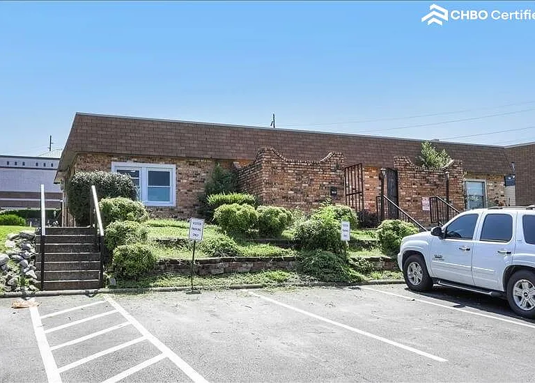 370 Wallace Rd #E4 — Photo 20