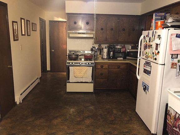 5th image of 167 Willard Ave