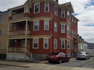 15 Hamlet St, Fall River, MA 02724