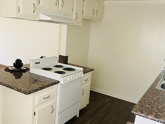 4th image of 8407 Hydro Dr