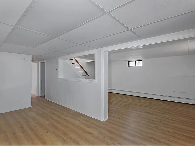 60 Union St — Photo 18