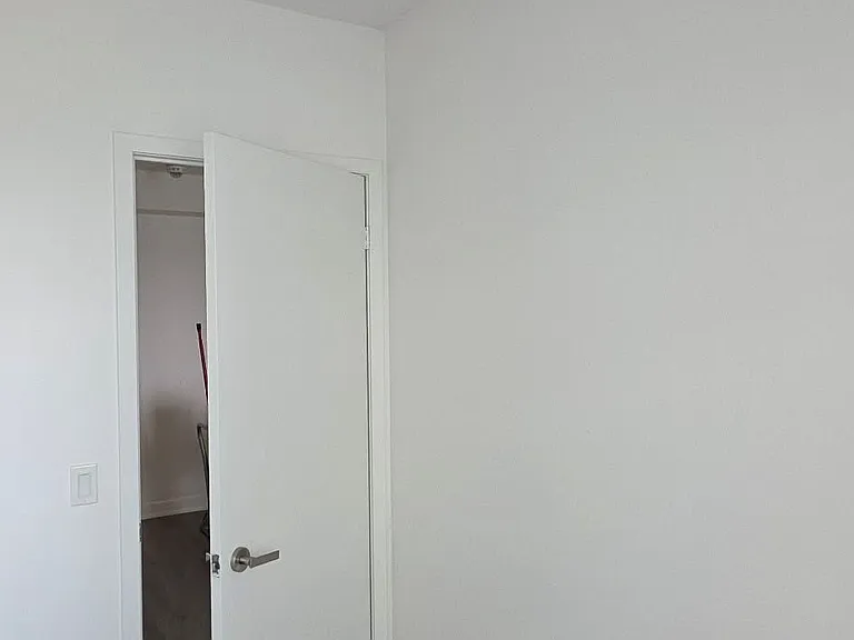 195 Redpath Ave #2212 — Photo 18