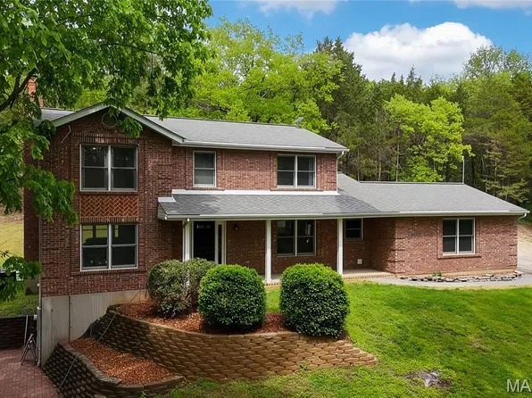 18217 Prickly Pear Ct, Pacific, MO 63069