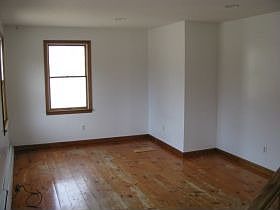 3rd image of 100 Haywood Dr
