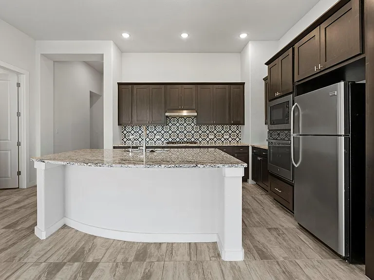 1204 Texas Ash Ln — Photo 16
