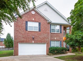 817 Meadow Ridge Ct, Nashville, TN 37221