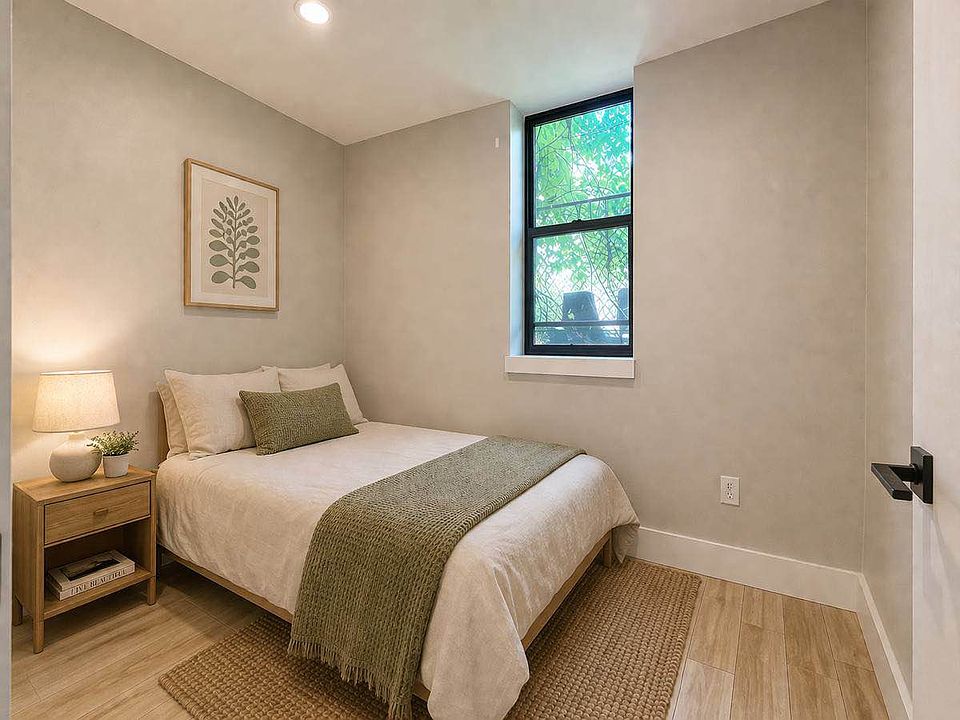 2nd image of 97 Clay St #5