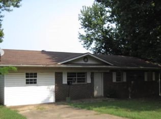 302 S 30th St, Ozark, AR 72949