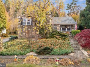 313 Winding Way, Glenside, PA 19038