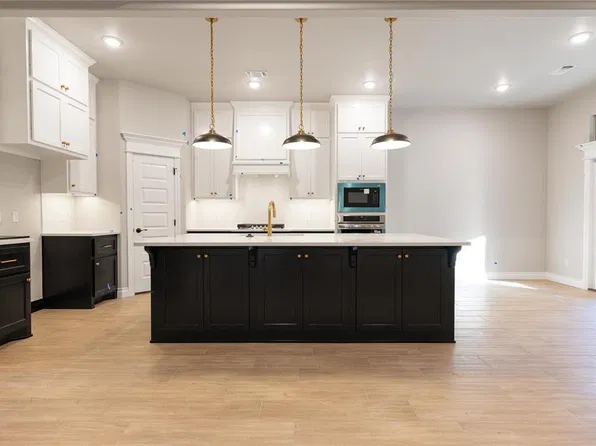 8832 Sansa St, Arcadia, OK 73007