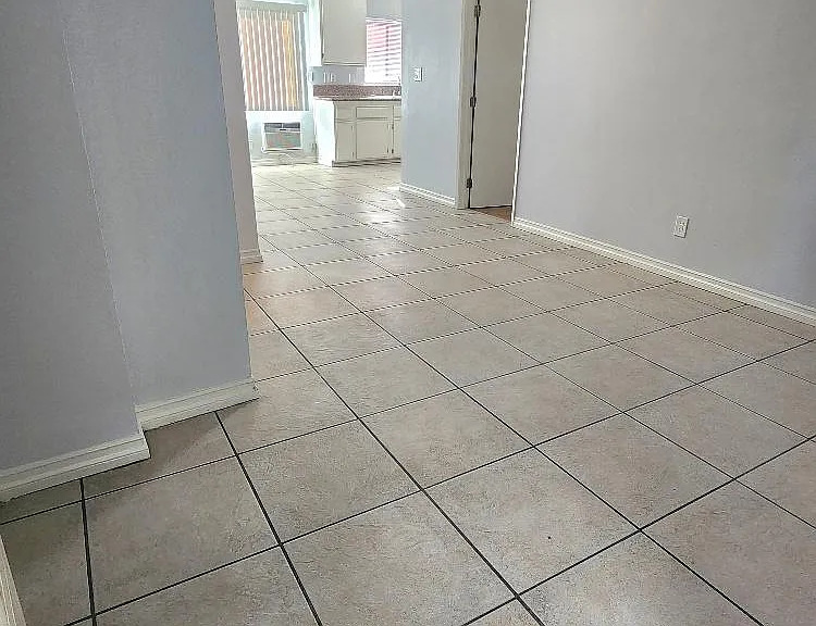 127 S Avenue 64 #2 — Photo 2