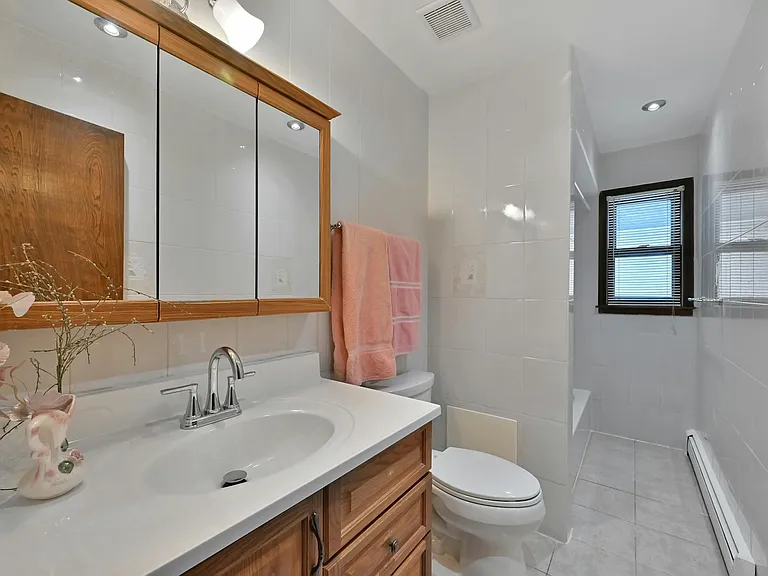 27 Beech St — Photo 14