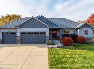 13555 Atwater Ct, Rosemount, MN 55068