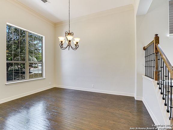 4th image of 8714 Woodland Bnd