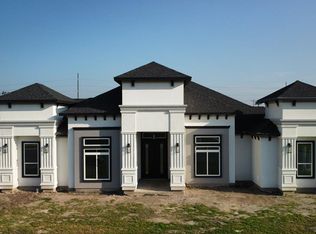 5008 Indian Shore Dr, Brownsville, TX 78526