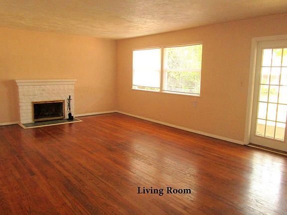 3rd image of 330 Nautilus Ave