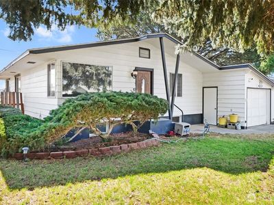 1727 S Monroe Street, Moses Lake, WA, 98837