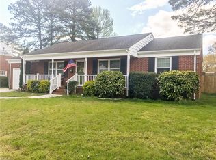 68 Croatan Rd, Newport News, VA 23606