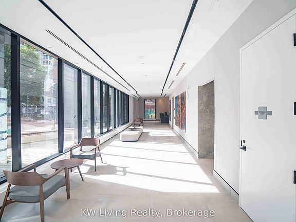 3rd image of 609 Sherbourne St #3007