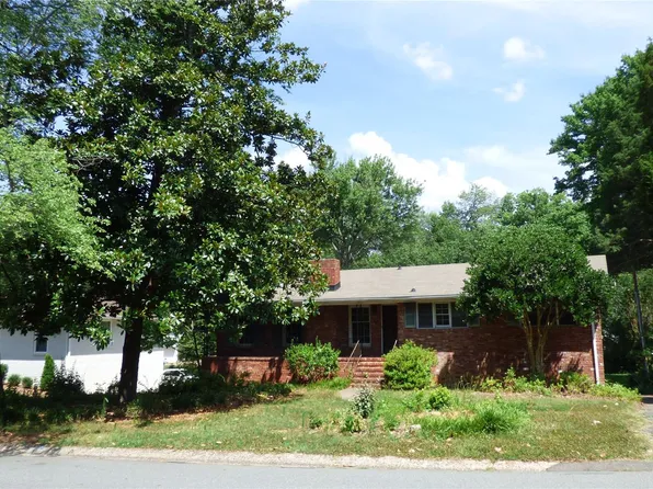 1239 Paddock Cir, Charlotte, NC 28209