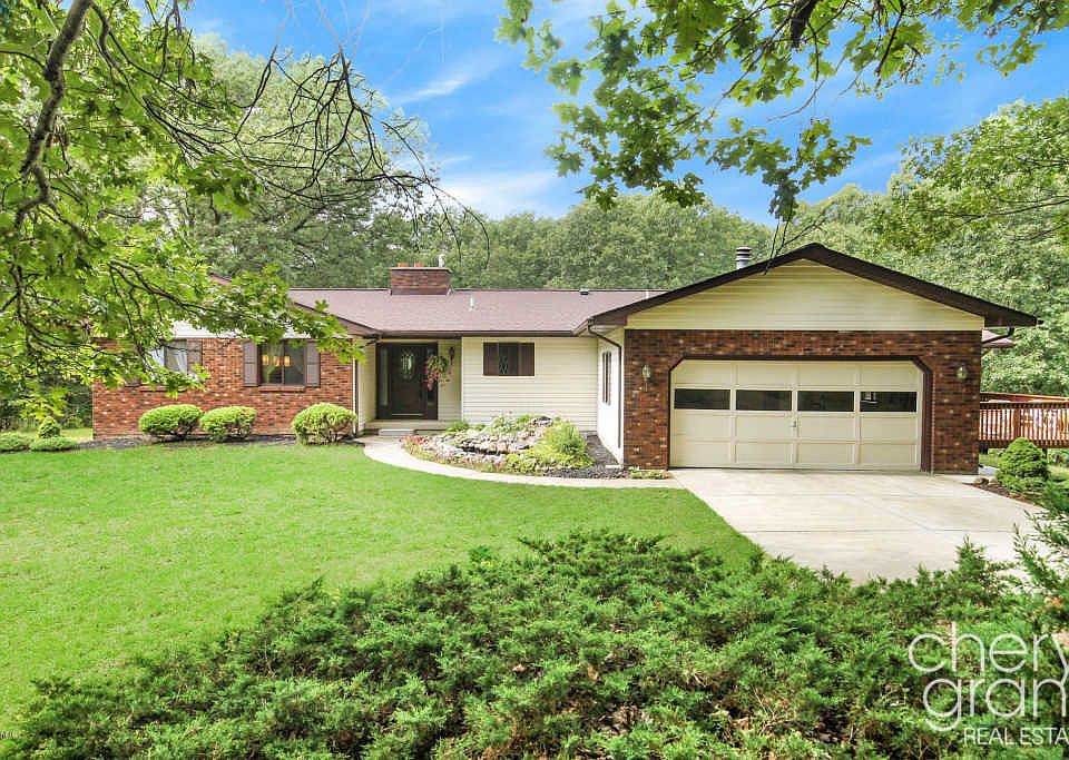 1st image of 3025 Nyala Dr SE