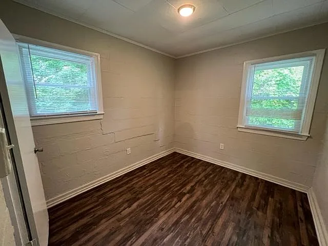 2 bed, 750 sqft, $775 — Photo 3