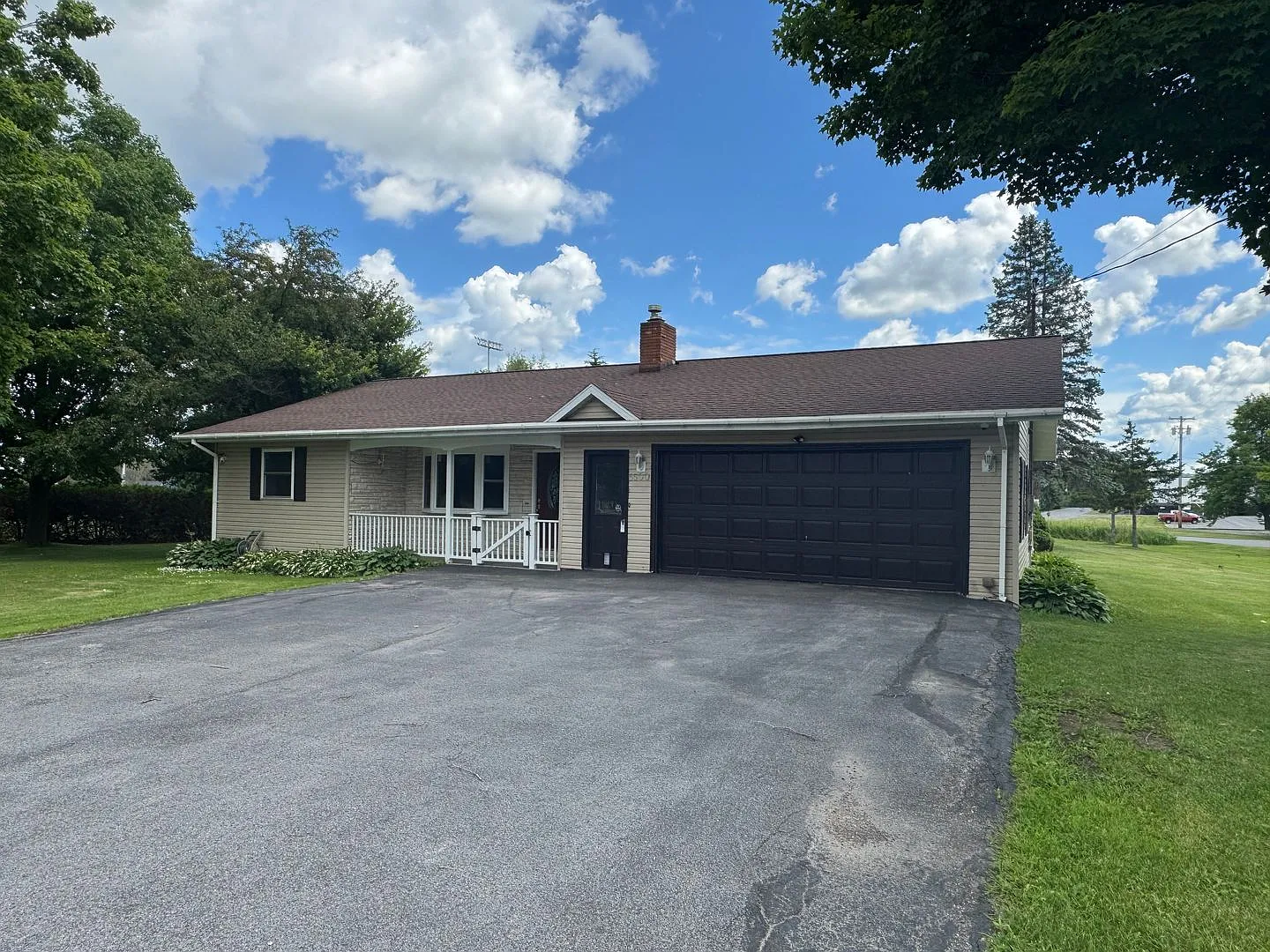 Charming 3 bedroom home for rent. — Photo 1