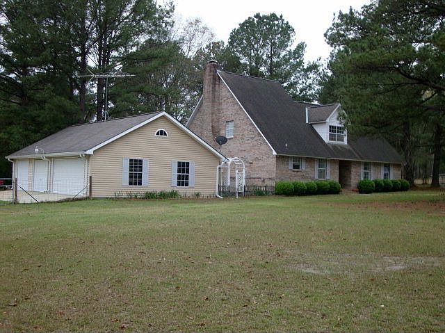 1st image of 8 Private Road 1360