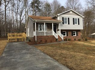 2517 Patty Ln, Pfafftown, NC 27040