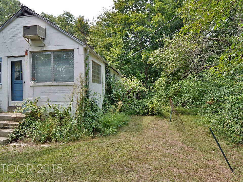2nd image of 52 Lakeside Trl