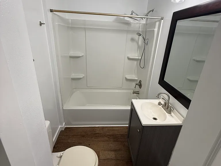 2208 Ramona Ave — Photo 13