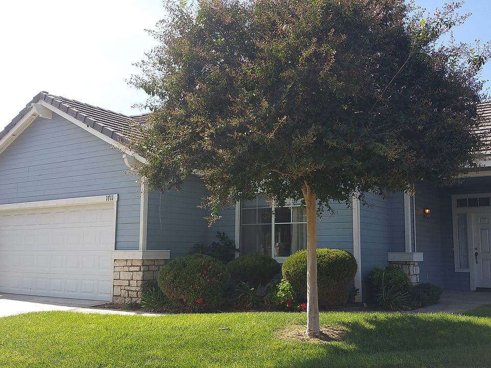 2nd image of 1711 Morning Dove Ln