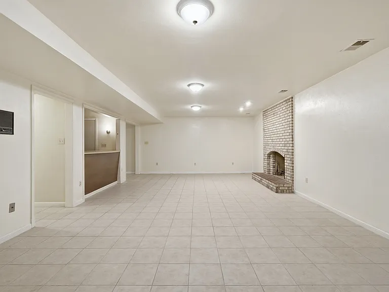 6306 Dunaway Ct — Photo 57