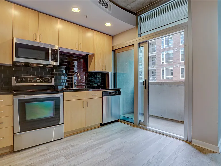1700 Bassett St #305 — Photo 6