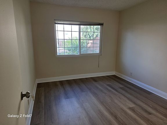4th image of 1331 Heatherton Ave