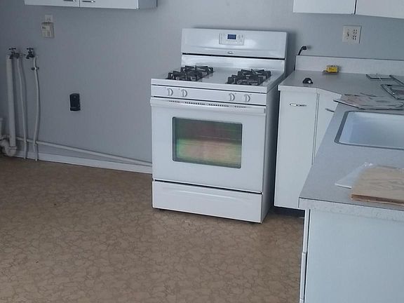 3rd image of 2714 Dakota Dr