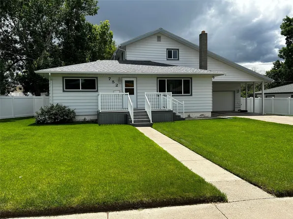 752 Skyline Dr NE, Great Falls, MT 59404