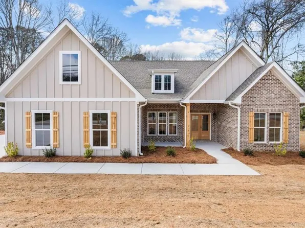 95 Carrollton St, Temple, GA 30179