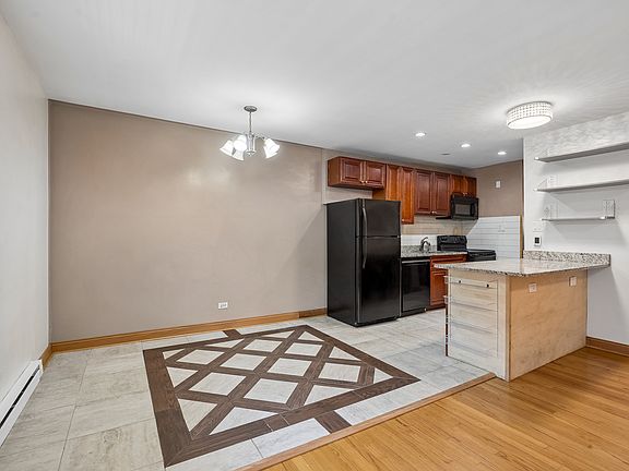 5th image of 409 Lathrop Ave APT 1B