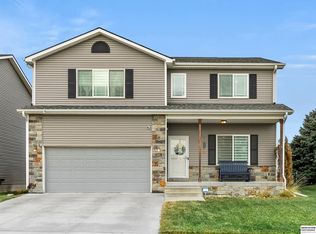 2411 W C St, Lincoln, NE 68522