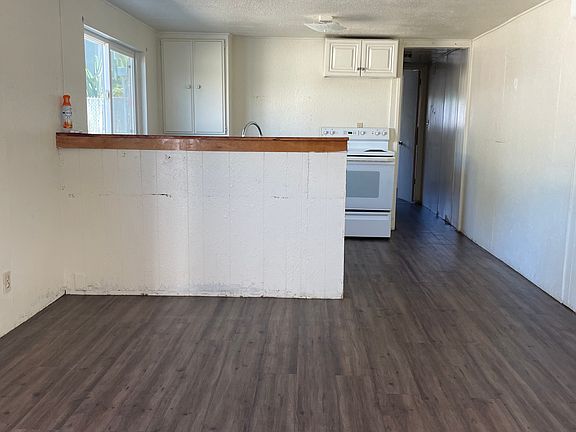 2nd image of 1275 N Sanderson Ave #B
