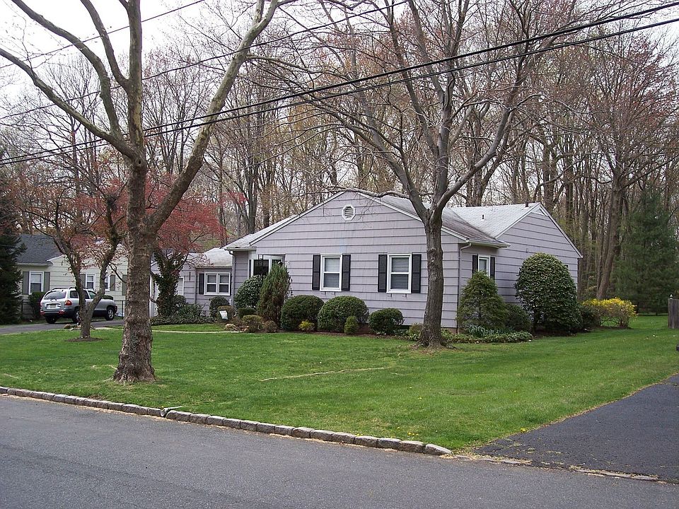 2nd image of 1957 Mary Ellen Ln
