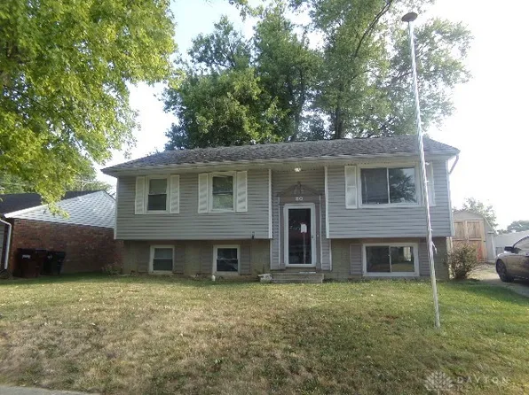 60 S Hillcrest Dr, Germantown, OH 45327