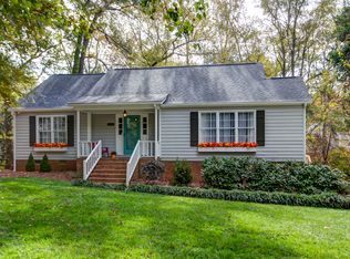 5902 Chapel Creek Ct, Charlotte, NC 28226