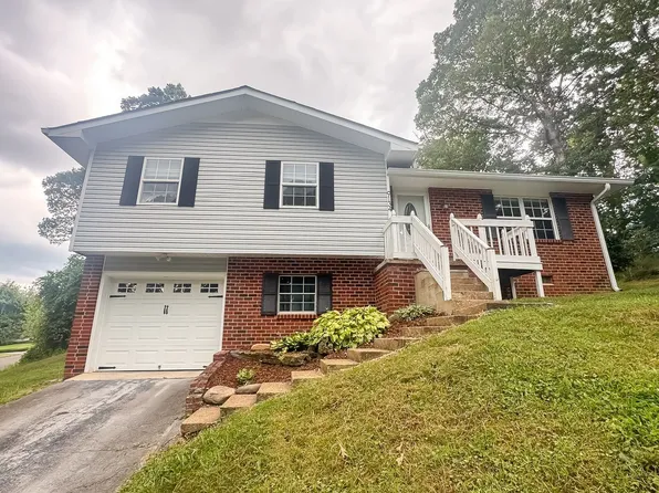 9134 Westminister Circle Dr, Chattanooga, TN 37416