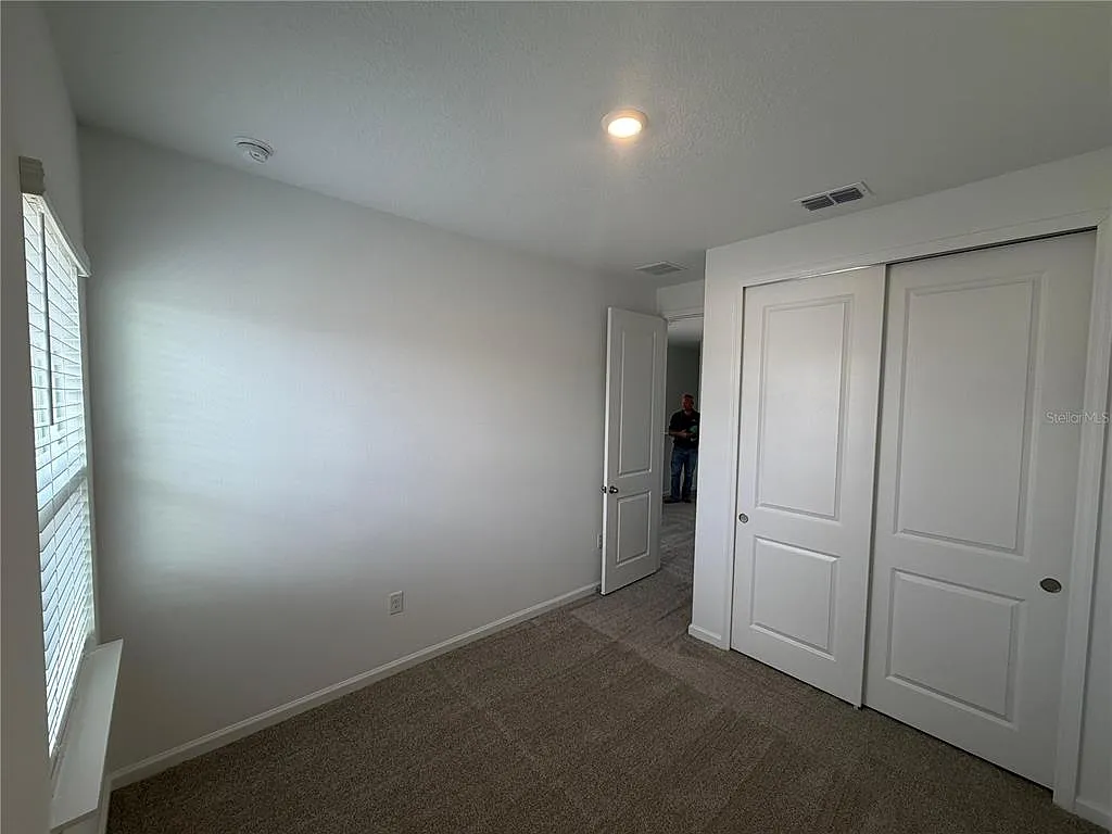3 bed, 2.5 bath, 1697 sqft, $3,000 — Photo 4