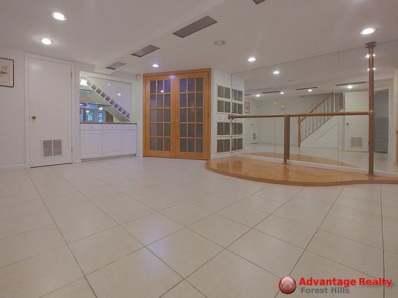 4th image of 6843 Juno St